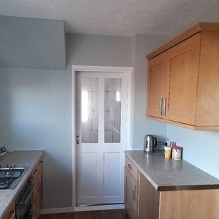Paula Wathen Female Painter & decorator — Photos 4